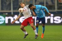 Fredrik Gulbrandsen (RBS) und Jordan Amavi (Marseille) (c) GEPA pictures Mathias Mandl .jpg