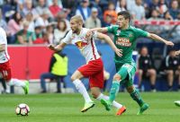 Konrad Laimer (RBS) und Stephan Auer (Rapid) (c) GEPA Mandl .jpg