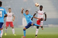 Maxime Lopez (Marseille) und Diadie Samassekou (RBS) (c) GEPA  Mandl .jpg