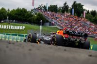 F1 GP AUT 2022 Turn 1 (c) Joerg Mitter Red Bull Ring.jpg