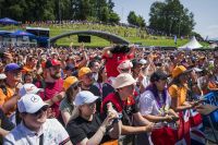 Fans (c) Philip Platzer Red Bull Ring.jpg